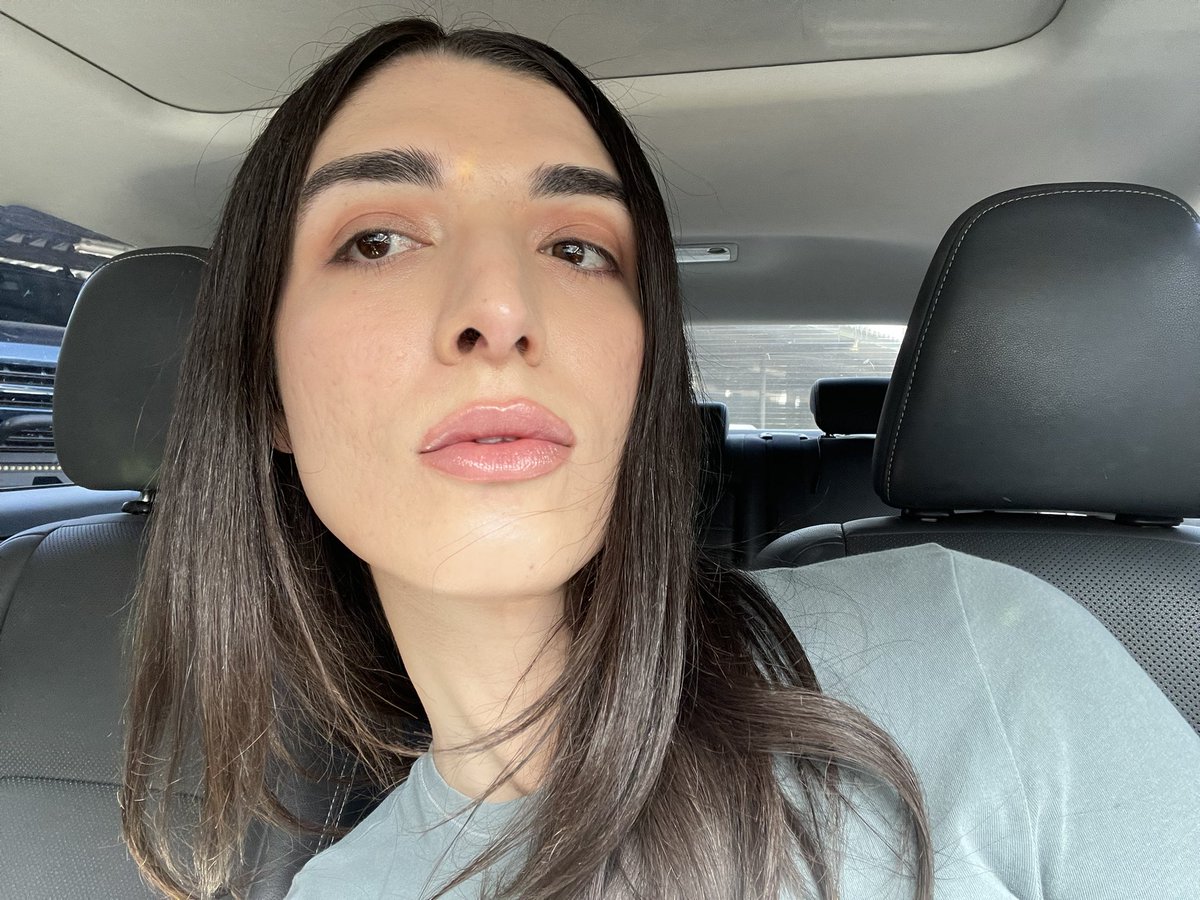 pre_milf's tweet photo. end of spring pre milfing https://t.co/VrQRsJwgz7