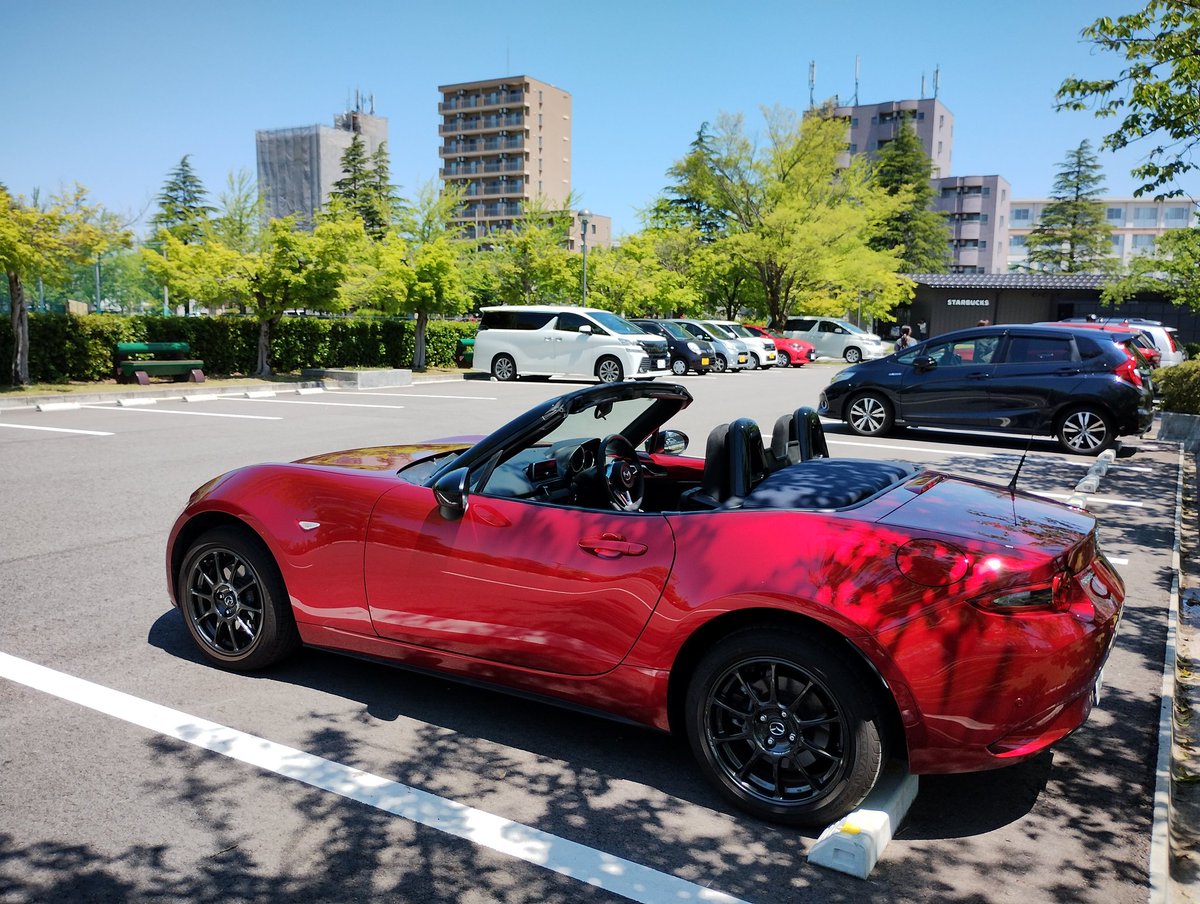 いい天気なのでオープンエア☀ きょうもヤエーありがとうございます