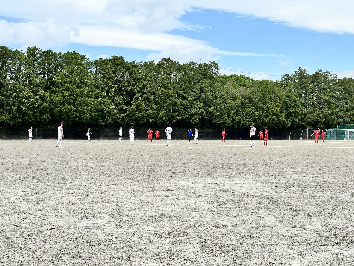 seto_tec_eng's tweet photo. 【TM】
5/4（月）vs 春日井高校

自分の武器は何か？何を持ってチームに貢献するのか？個々人ができないことをできるようにすることも勿論大事！それ以上に、自分の強みをピッチで出すことも必要！

#瀬戸工科 #春日井泉 #春日井東 #連合軍 #強くなれ #逞しくなれ #レベルアップせよ https://t.co/gGz5vYR7sb