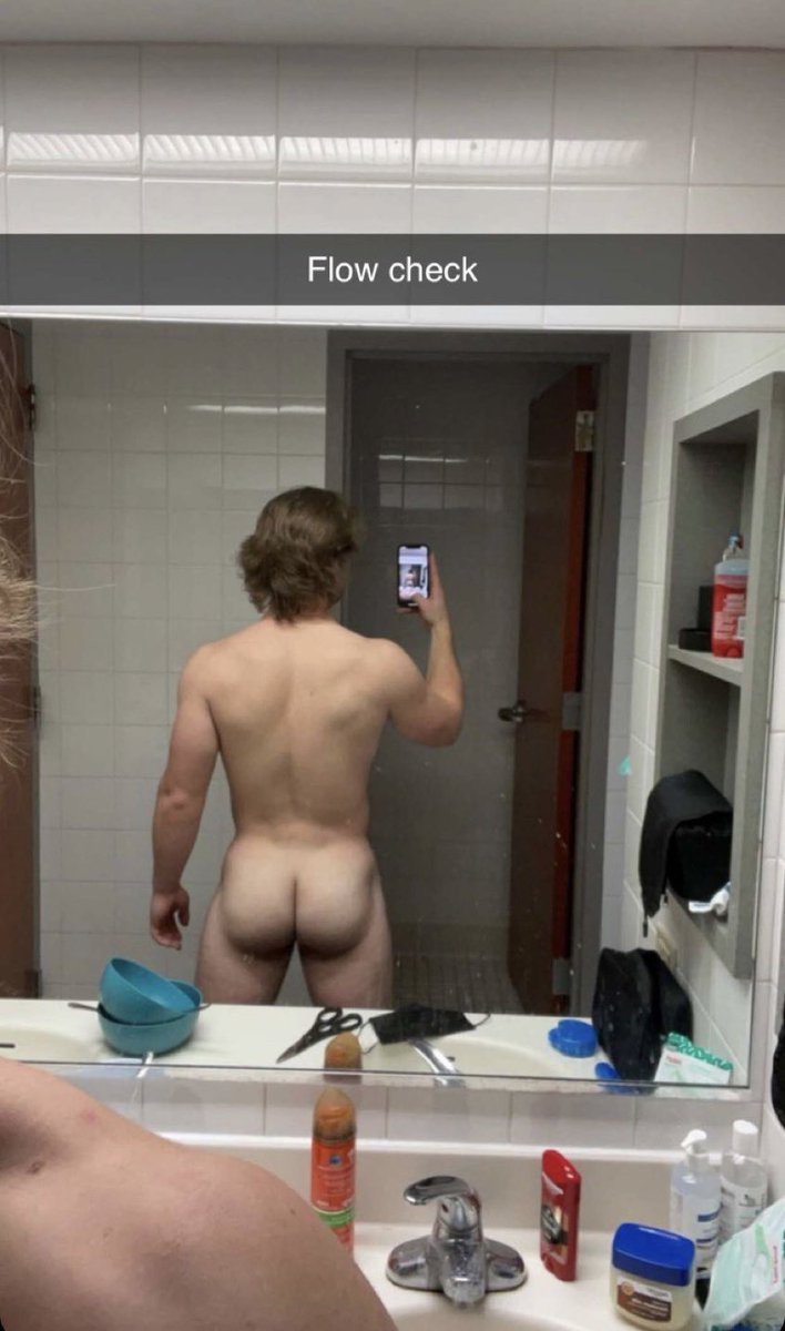 What bros send to the gc when I’m with my gf just to make my dick hard