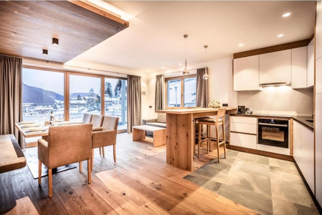 touristeea's tweet photo. الشقق الاجمل في اورتيسي 😍🇮🇹 

واطلالة لن تجد لها مثيل ✋

شقق واكواخ Chalet Plazola في قرية سيلفا القرية الاقرب لـ اورتيساي ولا تبعد عنها سوى 15 دقيقة توفر لكم اطلالة خيالية وتقييم هو الاعلى 9.7/10

صراحة اعتبرها الاختيار الاول حاليا 👌

للحجز 👇 

https://t.co/f9YUBSuxsV

لو حصلت حجز اعتبر نفسك محظوظ 😱