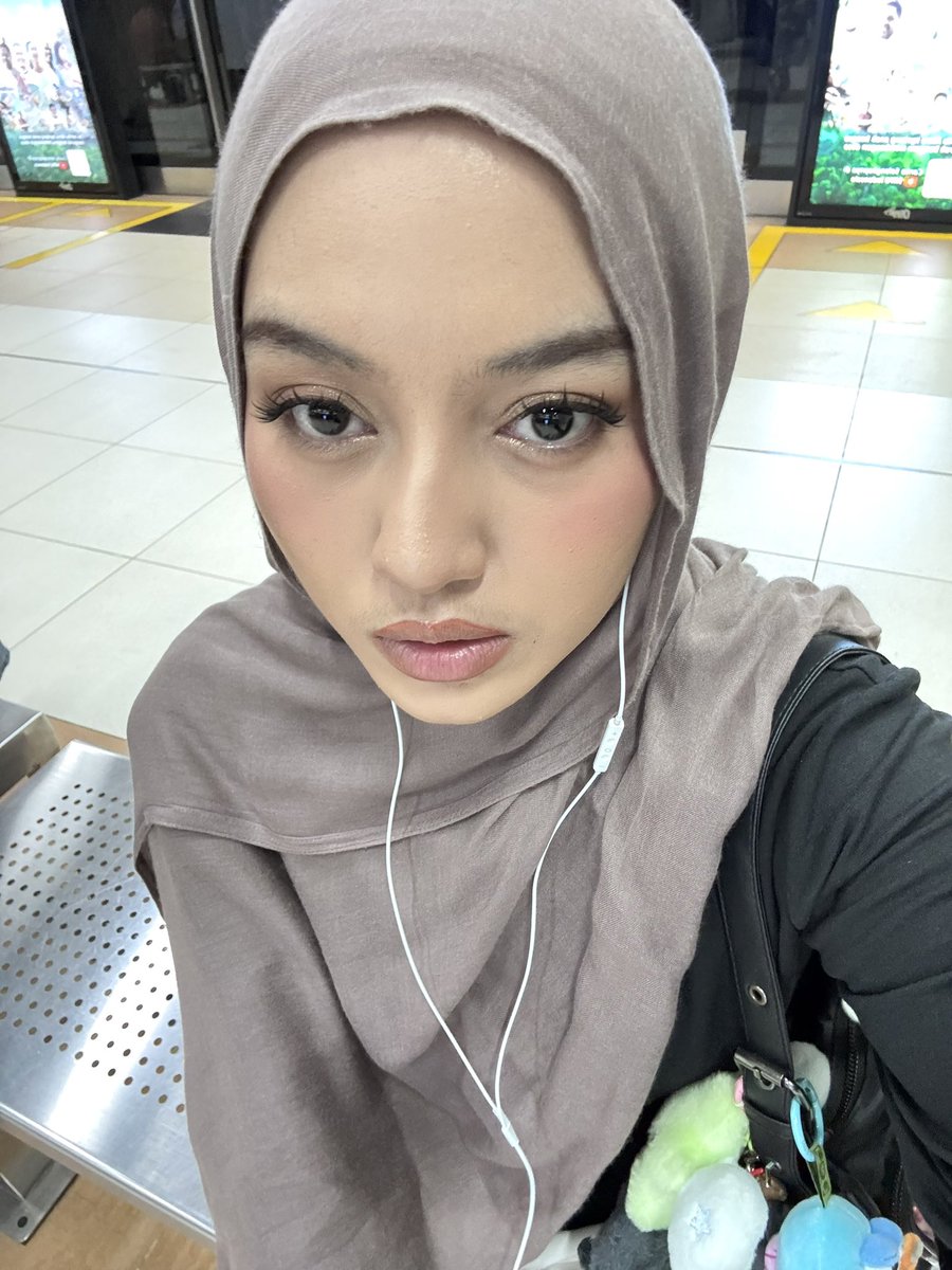riku unnie legal team tweet media