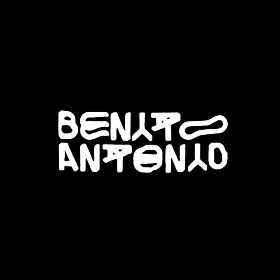 Nuevo logo de Bad Bunny 

Nueva era 

⏳⏳⏳