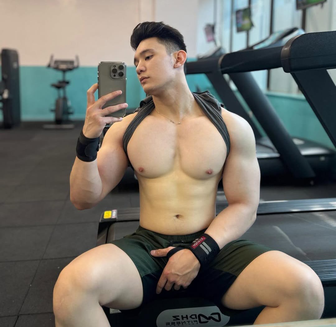 Arkhan Wiratama tweet media