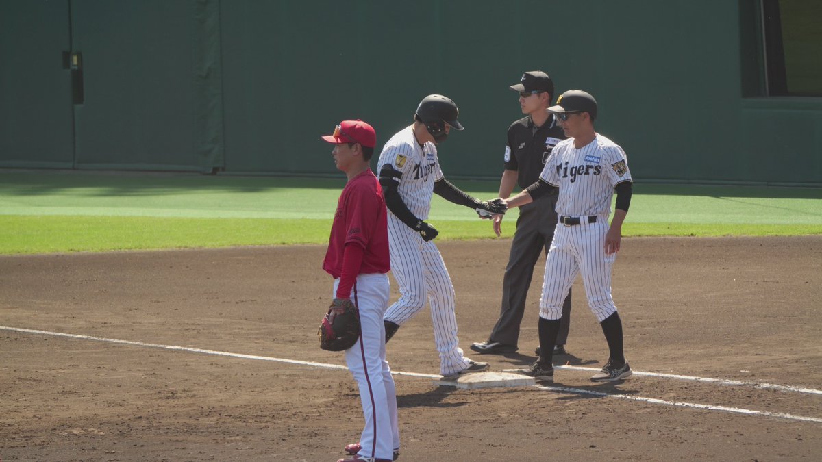 SGL

元山選手、ファームリーグ西地区初ヒット写真(動画からの切り出し)