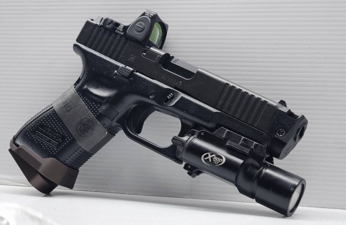 SFBC20210703's tweet photo. SFBC難波店ご予約受付中✏️

Gunday  MARUI GLOCK G19 MOS Gen5 GBB用
RA style RJ+ABアルミ合金アウターバレル＋コンペンセイターセット

大人気RADIANタイプバレルコンペセットがG19サイズで新登場🔥 

個人的にはG45に合わせるのが楽しみな一品😋
ご予約は公式LINEまで💁‍♂️
https://t.co/GrN3ghu9HK https://t.co/zhMgPTlbup