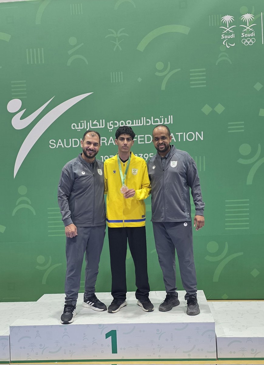 حقق اللاعب  : عبدالعزيز سلمان بارقي
من نادي تيماء للكاراتيه <a href="/Tayma_SC/">نادي تيماء الرياضي</a>
الميدالية البرونزية🥉
في تصفيات بطولة المملكة التأهيلية الثانية (ذكور) 2026 لجميع الفئات
التي اقيمت بمدينه  ( الرياض📍)
قتال فردي ميزان تحت 61kg
درجة الشباب
تمنياتنا للبطل بالتوفيق