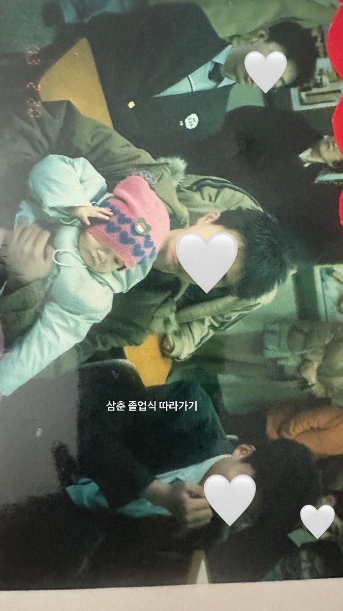 저화질의 조유리 tweet media