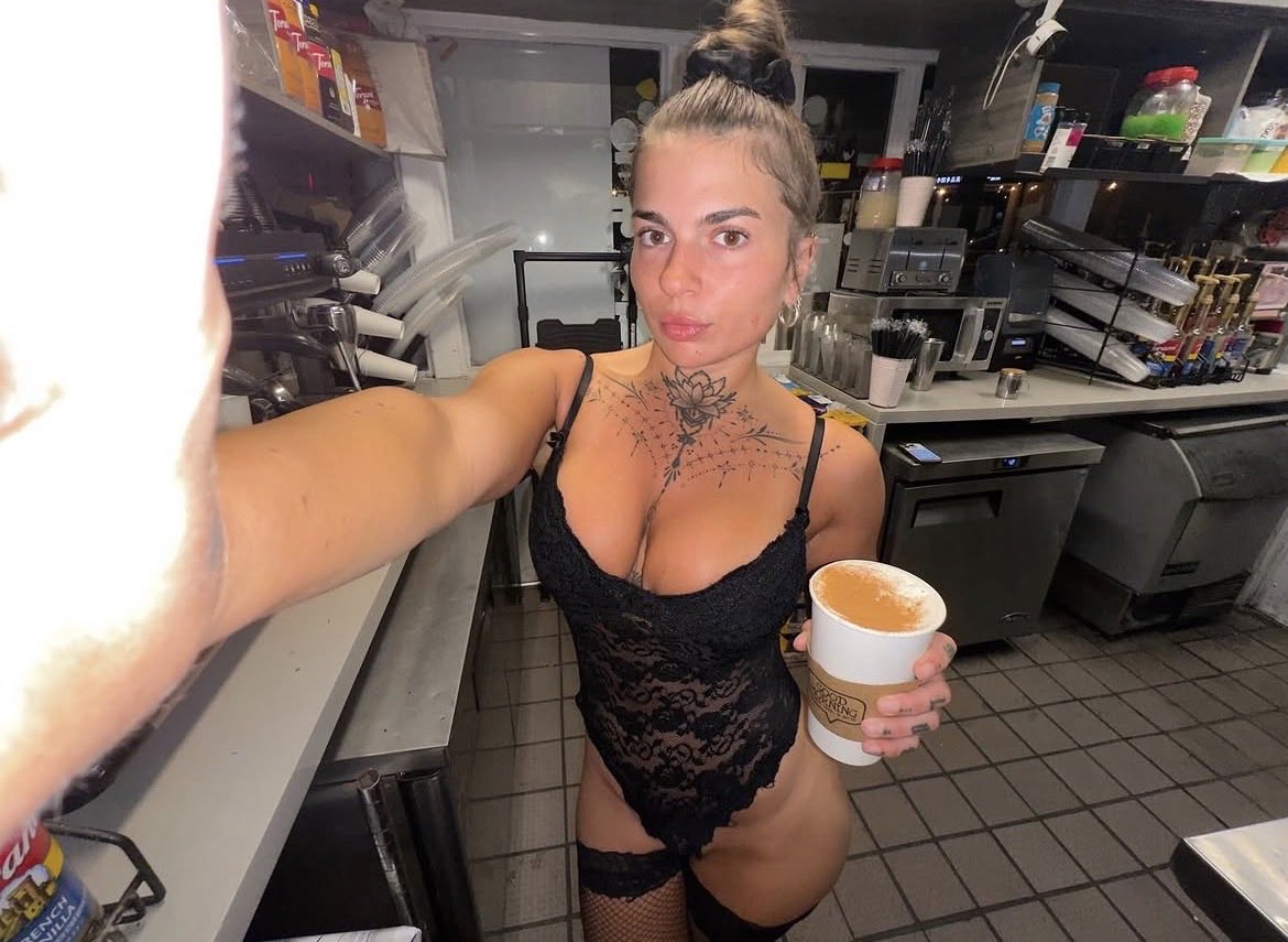 yourfavblueee's tweet photo. selfie from tnnn
#horny https://t.co/qMYY2J0TOp