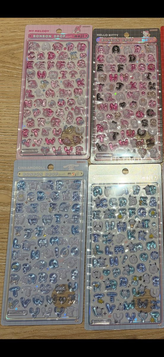 book_fight's tweet photo. ボンボンドロップシール　交換　郵送
正規品　ボンドロ

譲）サンリオmoji キティ、はぴだんぶい、マイメロ、クロミ、シナモン、ポチャッコ

求）ボンボンドロップシール
（ちいかわ古本屋、たまごっち、サンリオ各種）
他未所持ボンドロ相談

郵送にてお取引でお願いします
都内手渡し可　正規品のみ https://t.co/UqkDmt3WAd