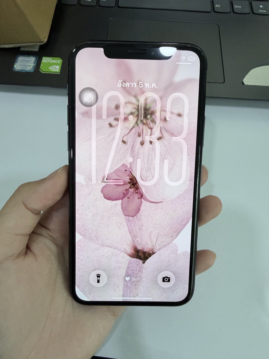 mopmapp6's tweet photo. 🔥 ปล่อย iPhone 11 Pro 256 GB
อุปกรณ์: หัวชาจ+สายชาร์จ(มีปัญหานิดหน่อยแต่ใช้งานได้) ไม่มีกล่อง
ตำหนิ: รอยข้างเครื่องตามภาพ
แบตเตอรี่ 76%
ไม่เคยเปลี่ยนอะไร เครื่องเดิมๆ
💸 8,000฿ พร้อมโอนนัดรับต่อรองได้นิ���หน่อย
แถม เคส และติดฟิมล์หน้าและกล้องให้ใหม่
#iPhone #ไอโฟนมือ2 #ส่งต่อไอโฟน https://t.co/f7e0uozHr7