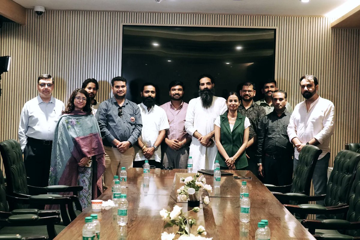 NathSucheta's tweet photo. Real success isn’t just about what you sell—it’s about who you are and how you build trust.
Grateful to witness such powerful minds come together at the Founder Strategy Session. https://t.co/pGU8Zj2G7B