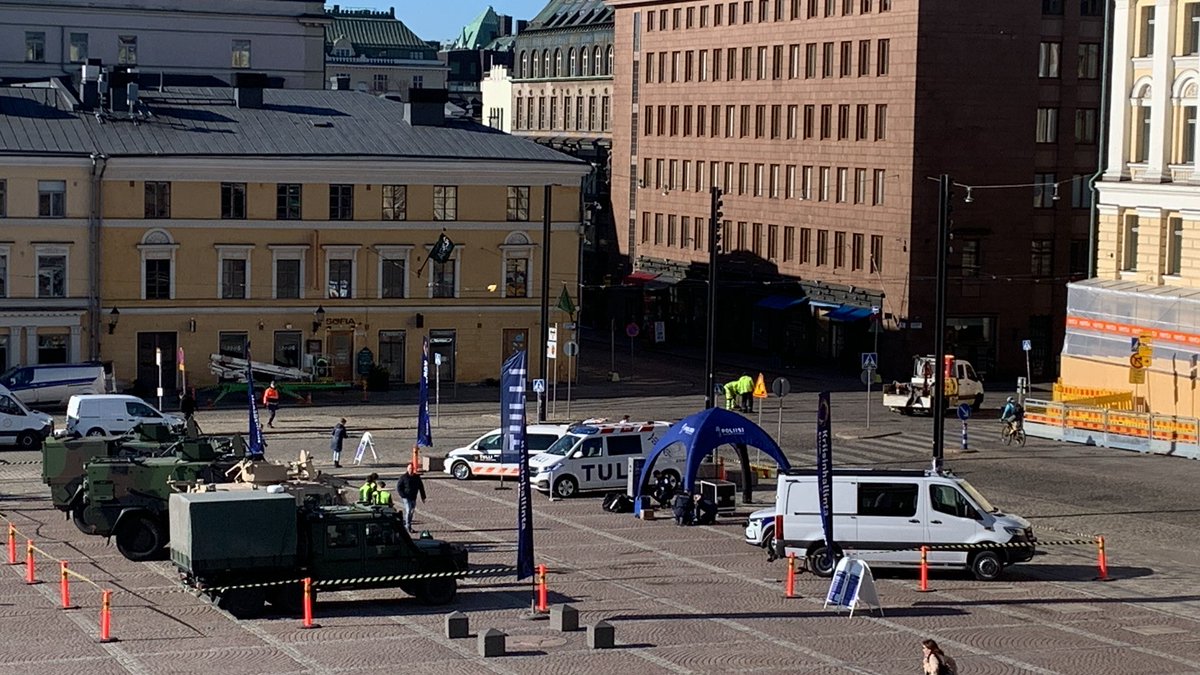 TalvitieAntti_'s tweet photo. Preparations are underway for the #KrihaNYT2026 equipment display.  
Equipment from:
the Finnish Police (@SuomenPoliisi),  
the Finnish Defence Forces (@Puolustusvoimat),  
the Finnish Border Guard (@rajavartijat) and  
Finnish Customs (@SuomenTulli) https://t.co/hUzusgnZly