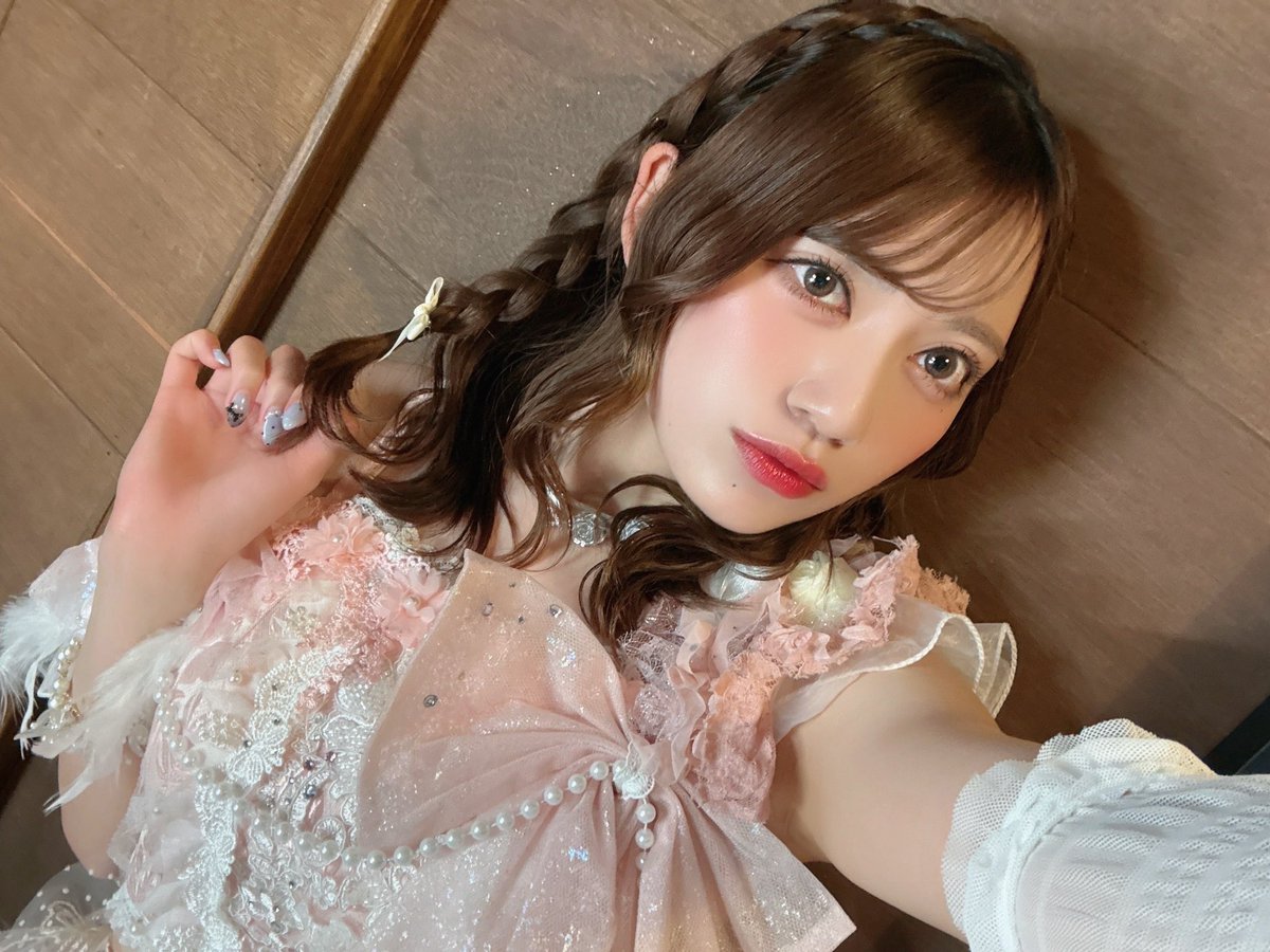 mydear2020_hiro's tweet image. KASSENありがとうございましたー！！

ギラギラモードのマイディア㌠でした！💥
楽しかったなー！髪型は編みたらし！いっぱい褒めてもらえて嬉しいー！

明日はお試しマイディア！
▶︎ t-dv.com/MDD_trial_0506
後方チケット無料です！！！！沢山の方に来て欲しいなー！この機会にマイディア始めよ！