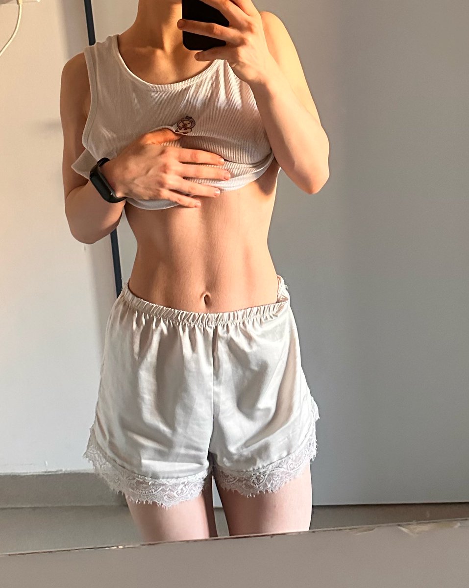freya tweet media