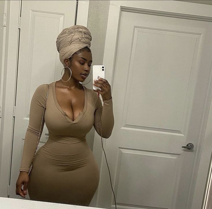 Lola💎 tweet media