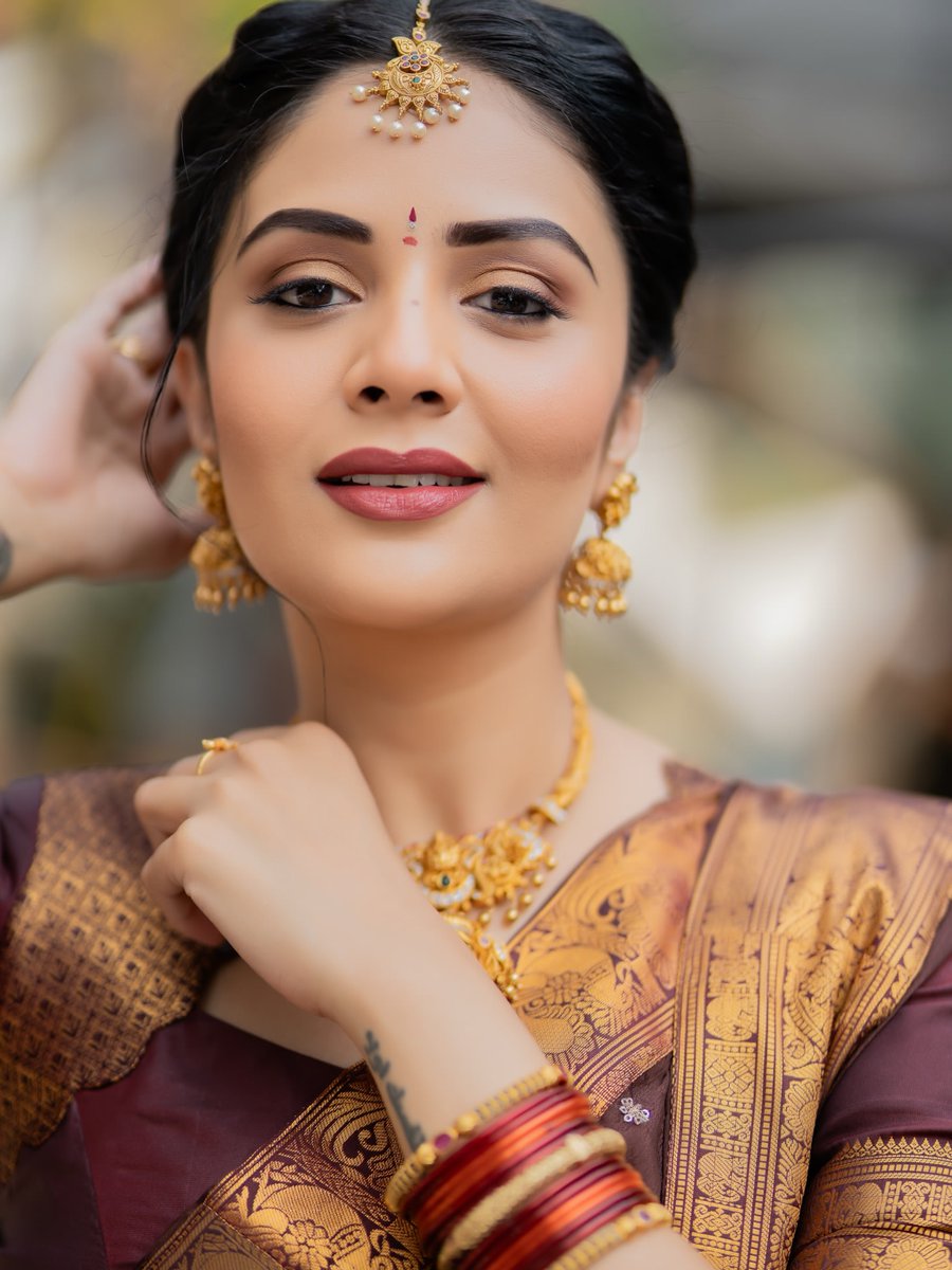 Only Actress tweet media