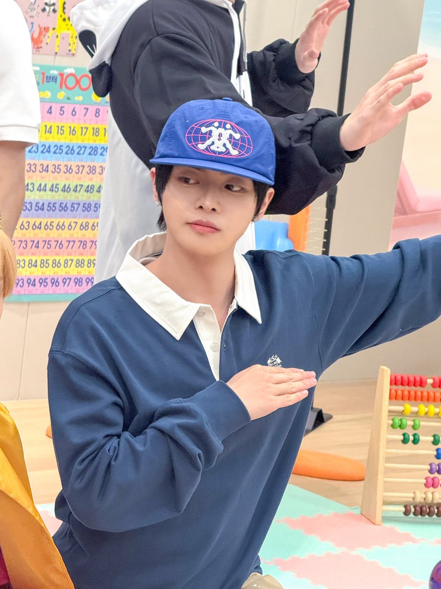 아띠 tweet media