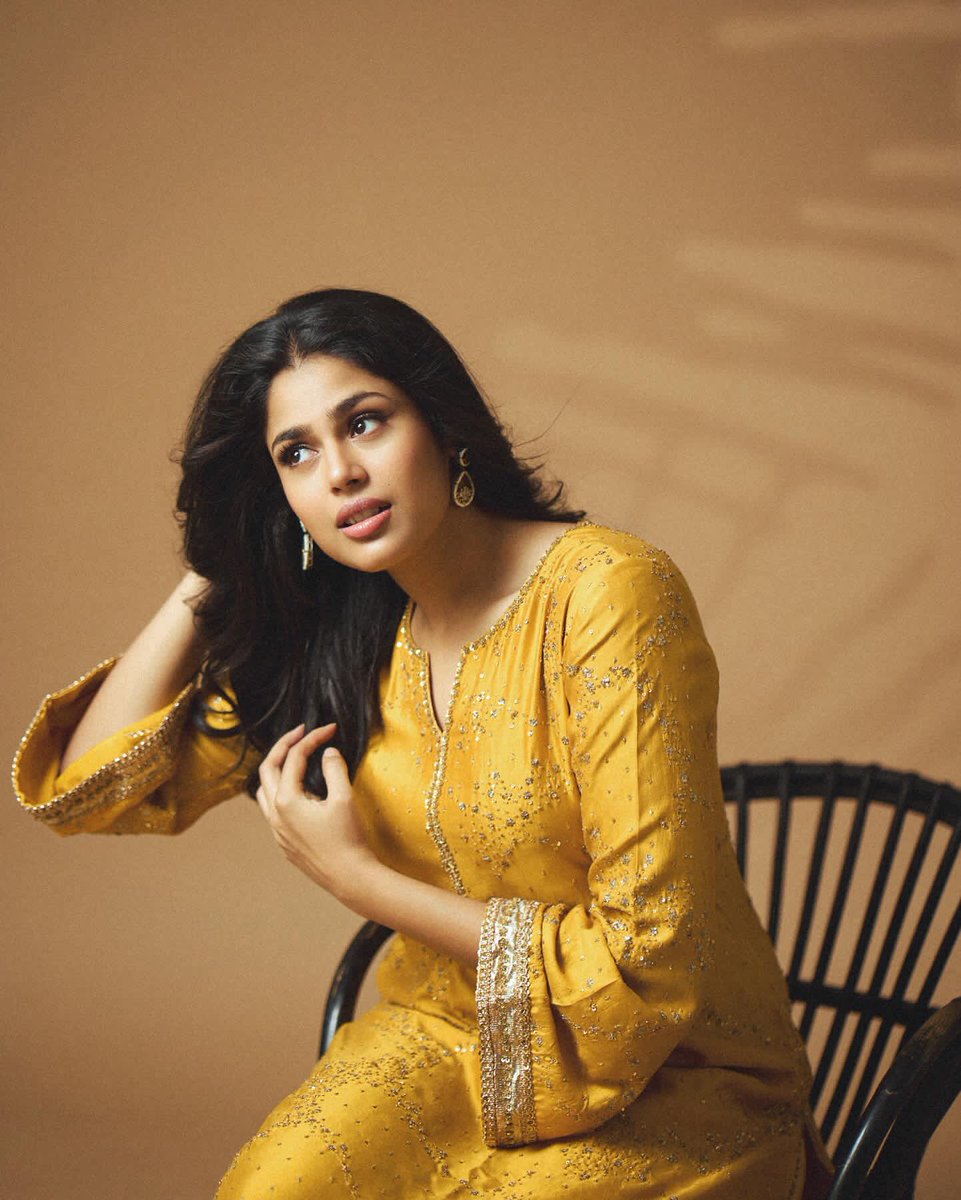 Only Actress tweet media