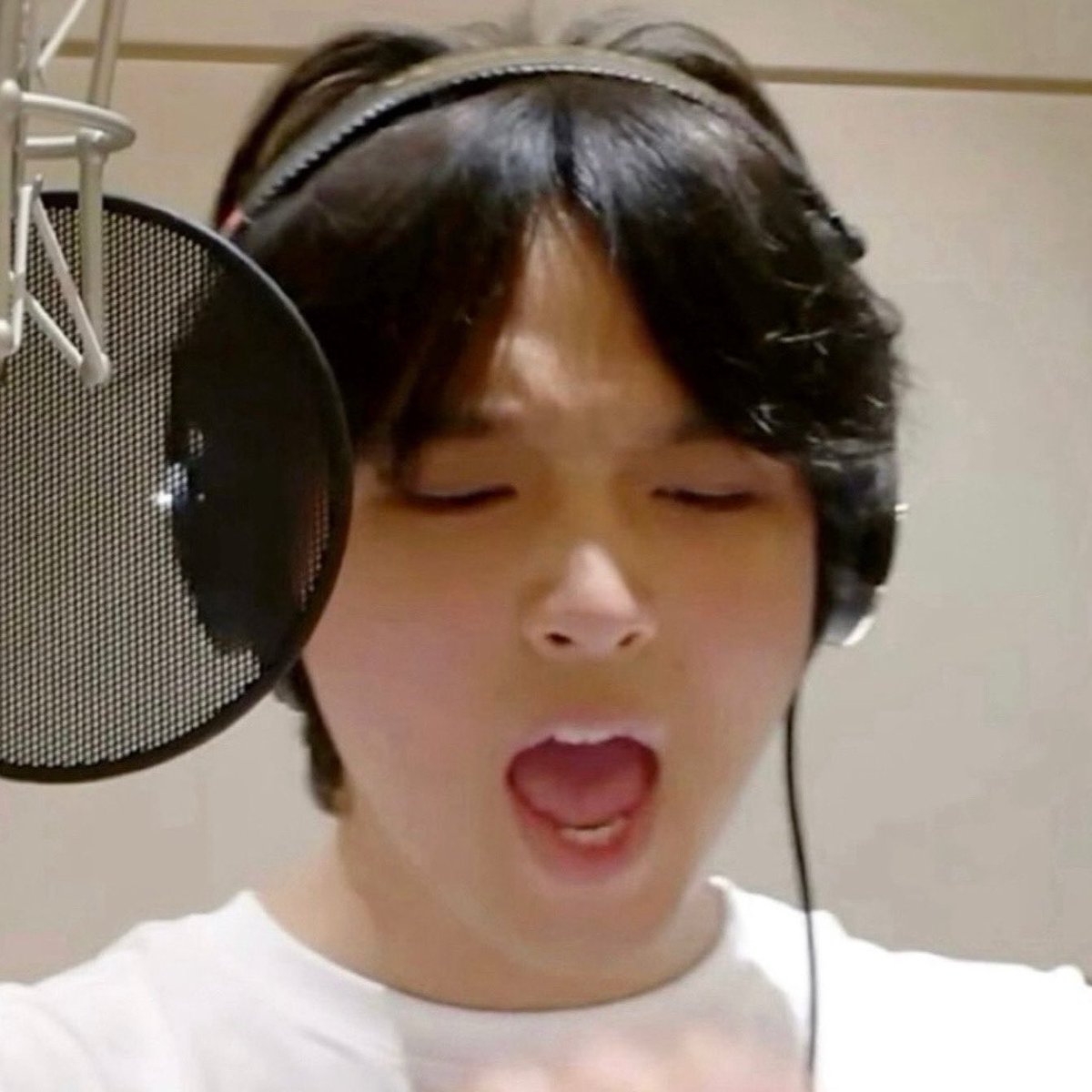 LEE(胃)下垂 tweet media