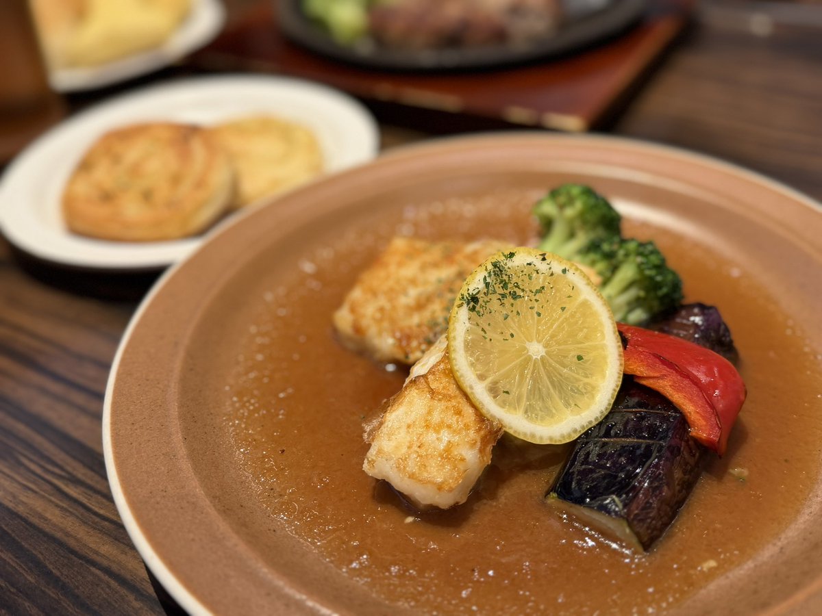 sumomozz's tweet photo. 調布パルコ✨BAQETでランチ🍽️ https://t.co/cCfKZwMI1A