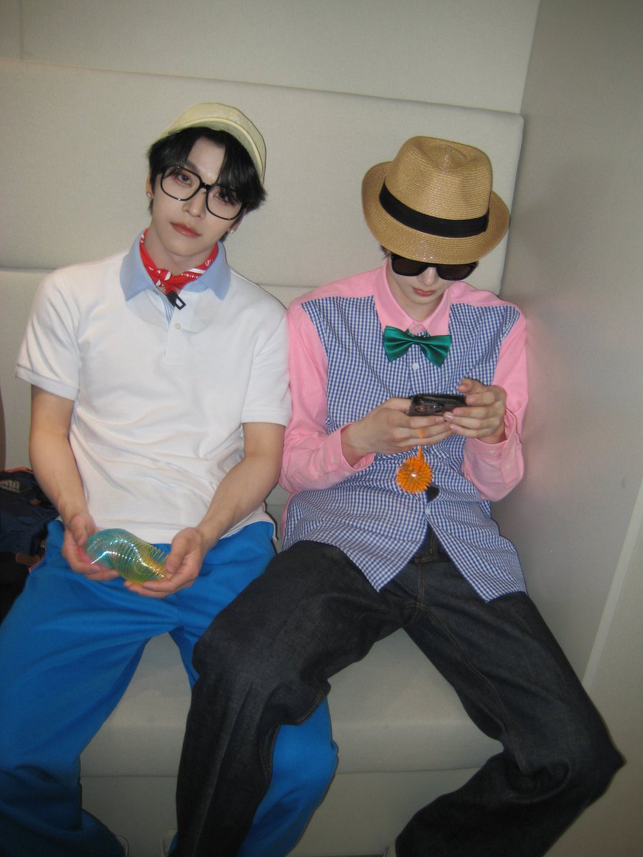 네지 tweet media