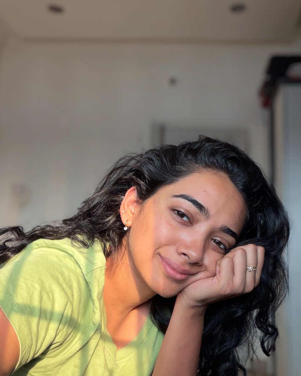 Only Actress tweet media