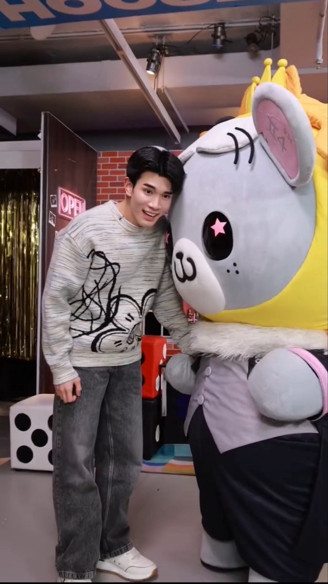 ૮ .• ﻌ - აอินจิ๋ว tweet media