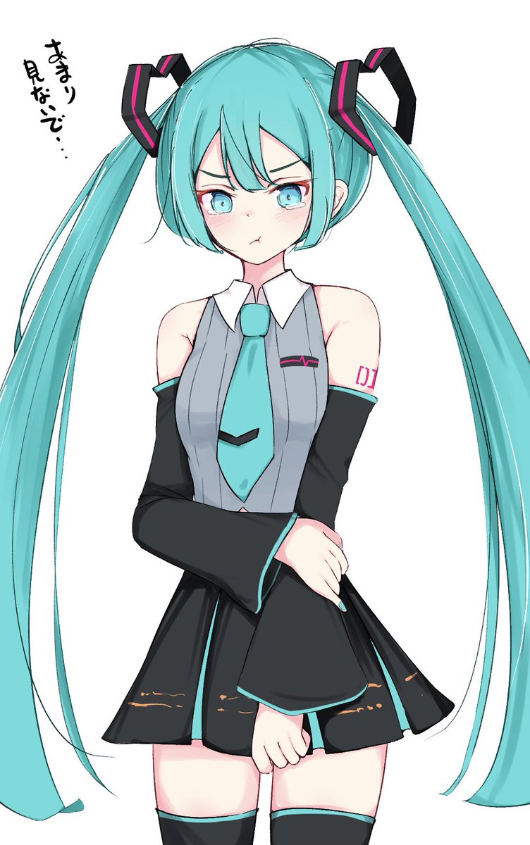 RT @zenjimaru39: みんなおへそを見てくる初音ミクV6ちゃん