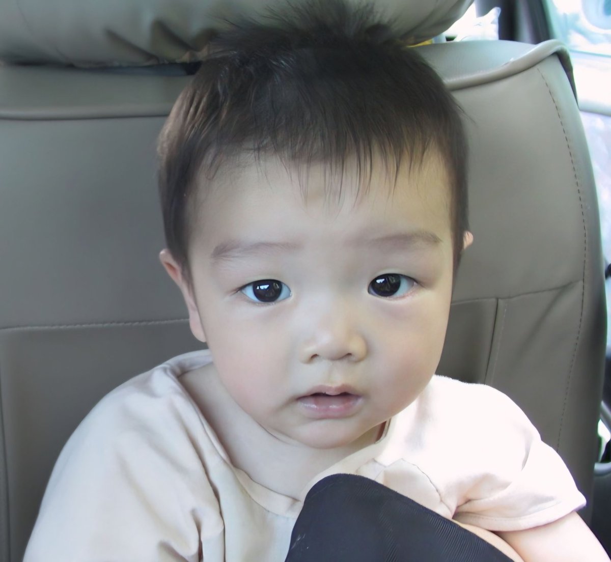 챠니 tweet media