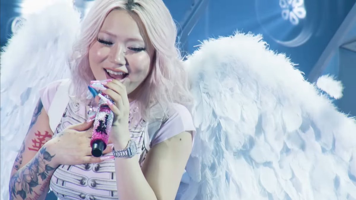 New Live Video】 LANA - Diamonds in the Sky (Live at Zepp