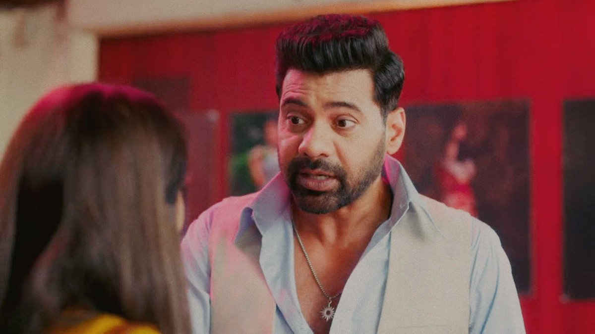 ishu_tales's tweet photo. cheers to the chaos that we love about them🤌😝

• #tumdenasaathmera #AprakShi #SritiJha #ShabirAhluwalia #TDSM • https://t.co/3Bc5qOQKHq