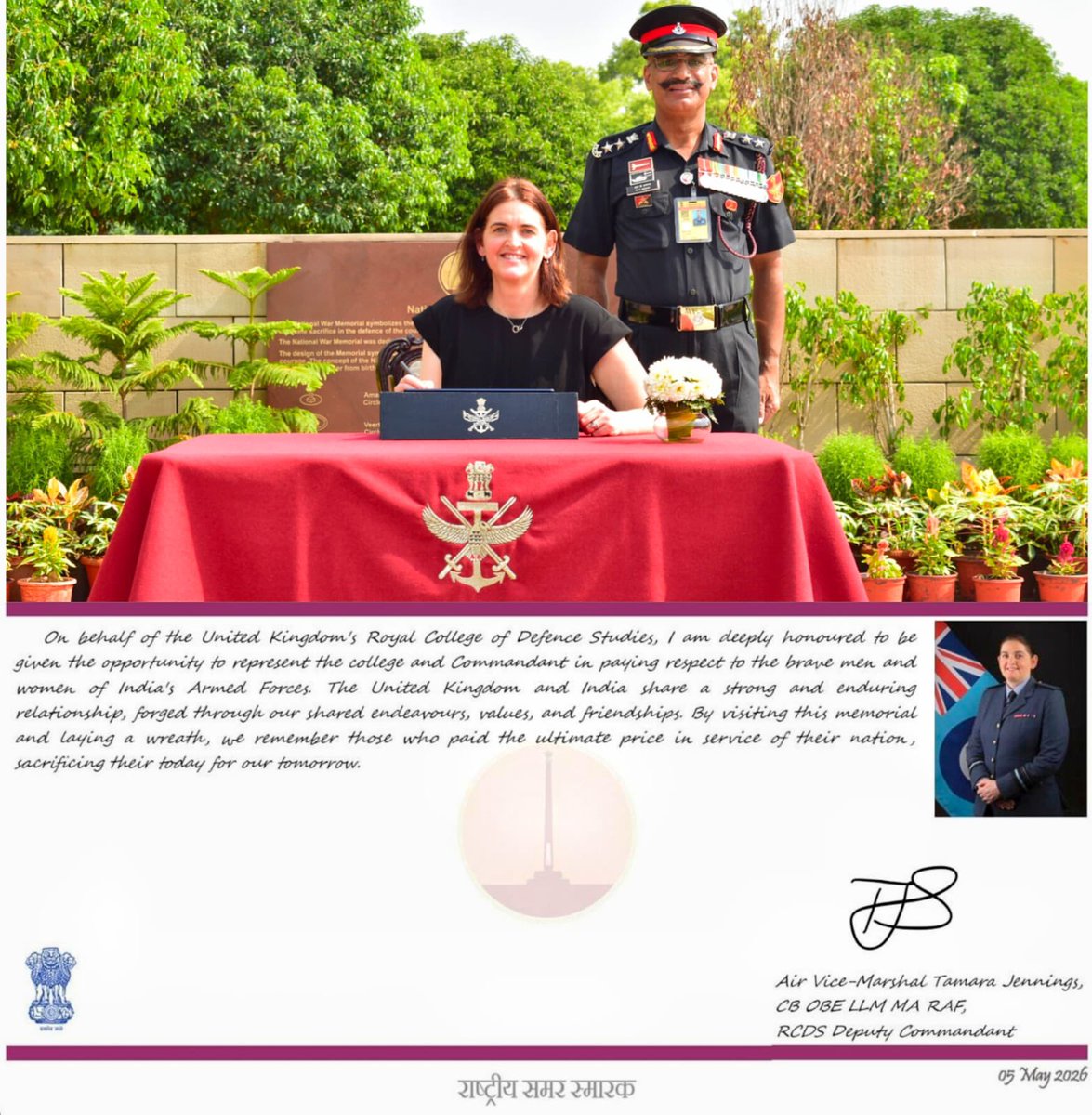 salute2soldier's tweet photo. AVM Tamara Jennings, RCDS Deputy Commandant, head of UK deligation, paid homage to #Bravehearts of #IndianArmedForces at #Eternal flame in #NationalWarMemorial. The solemn ceremony served as a legacy of honouring the fallen soldiers for their courage &amp; valour beyond boundaries. https://t.co/vJc5an5Xbk