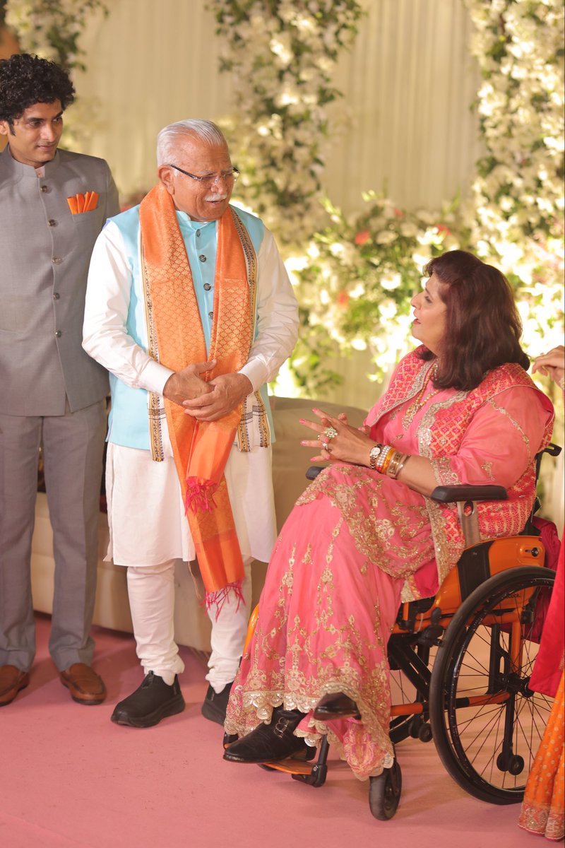 DeepaAthlete's tweet image. Warm birthday wishes to Hon’ble Shri Manohar Lal Ji @mlkhattar . Your vision, humility, and dedication to nation-building inspire millions. Grateful for your presence at my daughters wedding. Wishing you good health and continued service. 🙏
#HappyBirthday #ManoharLalKhattar