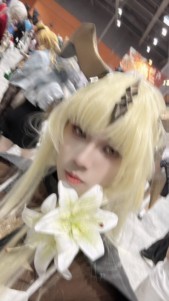 文案sama tweet media