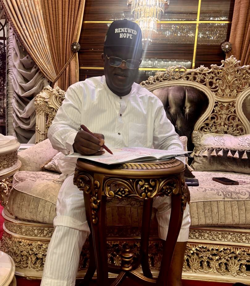 A. Ayofe tweet media