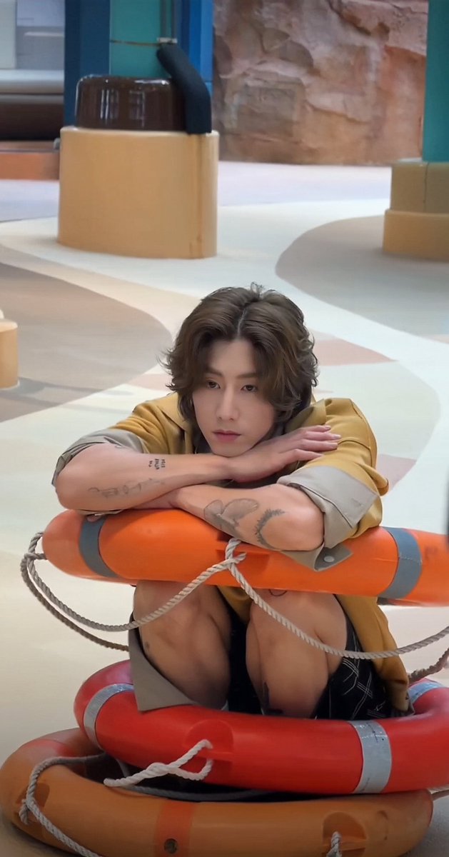น้องมาร์คจะเอาอะไรไหนบอกแม่ซิ 🥹

#marktuan