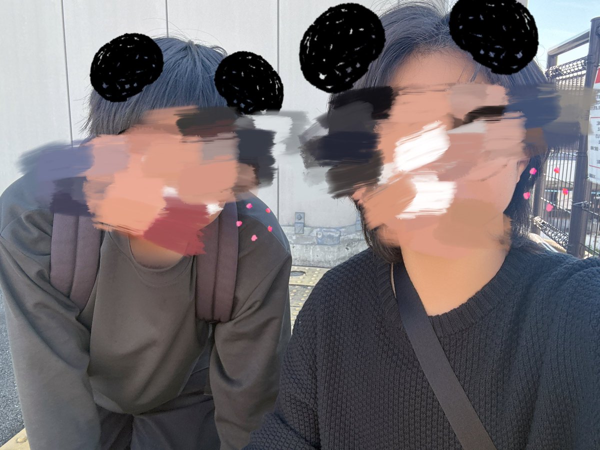 UNI りんご tweet media