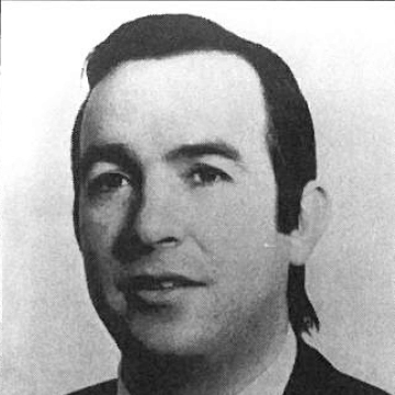 _FundacionVT's tweet image. Siempre en la #memoria. El 05-05-82, ÁNGEL PASCUAL MÚGICA, ingeniero en la central nuclear de Lemóniz, fue asesinado en Bilbao por #ETA. Dos terroristas dispararon contra su coche particular, en el que viajaba con su hijo, que resultó herido. Tenía 44 años
rtve.es/memoriadevida/…