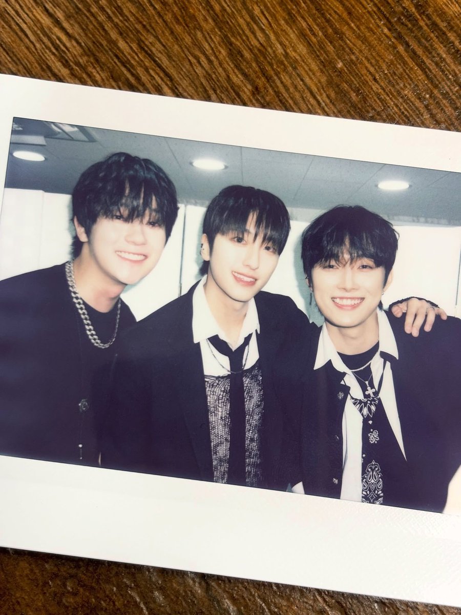 쟌덧ㄴl ᓚᘏᗢ tweet media