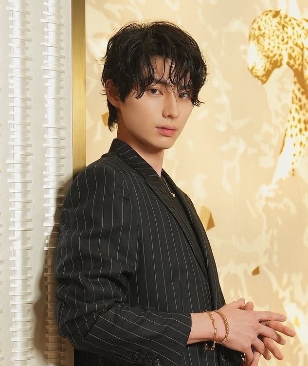 本田響矢 顔 tweet media