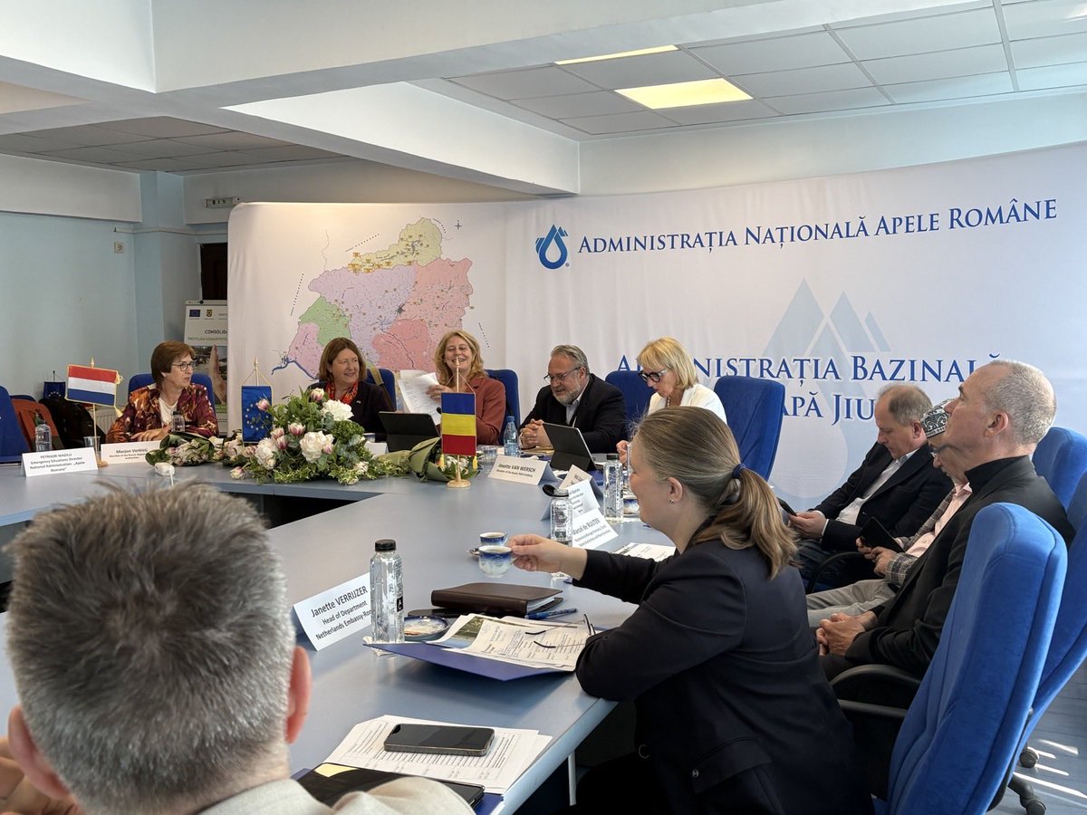 NL in Romania 🇳🇱🇷🇴 / Amb Willemijn van Haaften tweet media