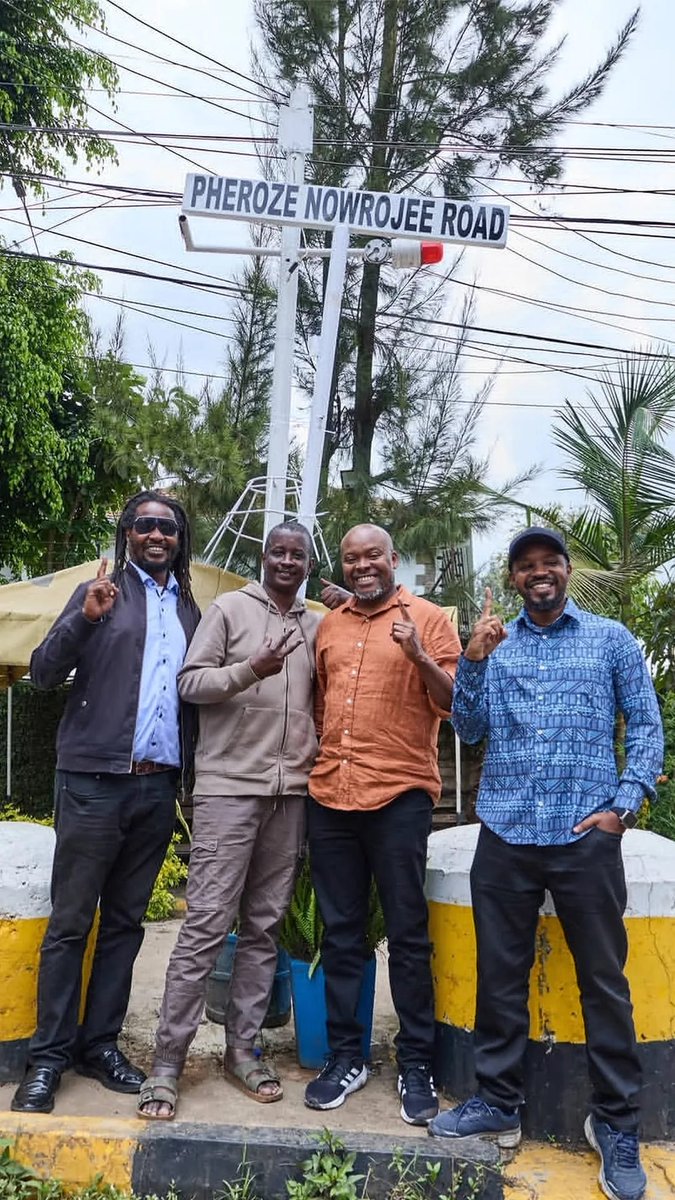 KENPAC_OFFICIAL's tweet photo. KENPAC Chairman King'ori Kanyi witnessing history on Monday May 4th as Galana Road is renamed in honor of Pheroze Nowrojee. Constitutional lawyer, poet, patriot and true champion of democracy, now his name belongs to the very streets he fought to keep free. #KenyanHistory https://t.co/JWgH5IpFNU