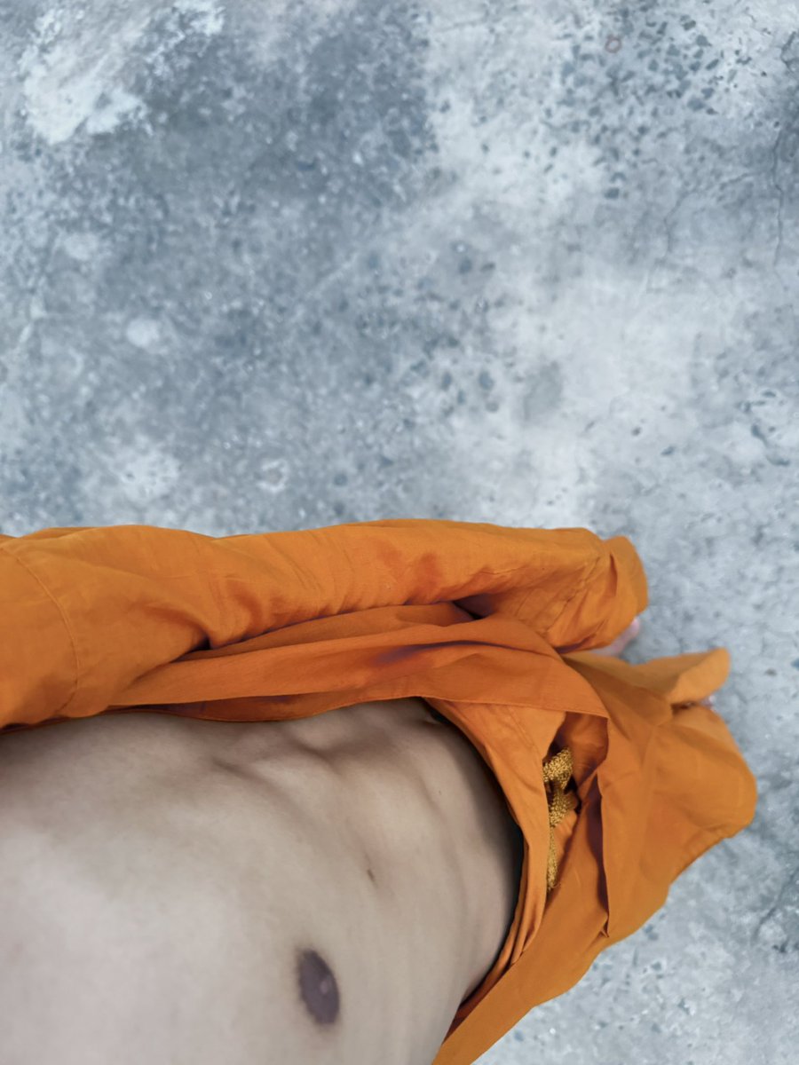 baby carrot tweet media