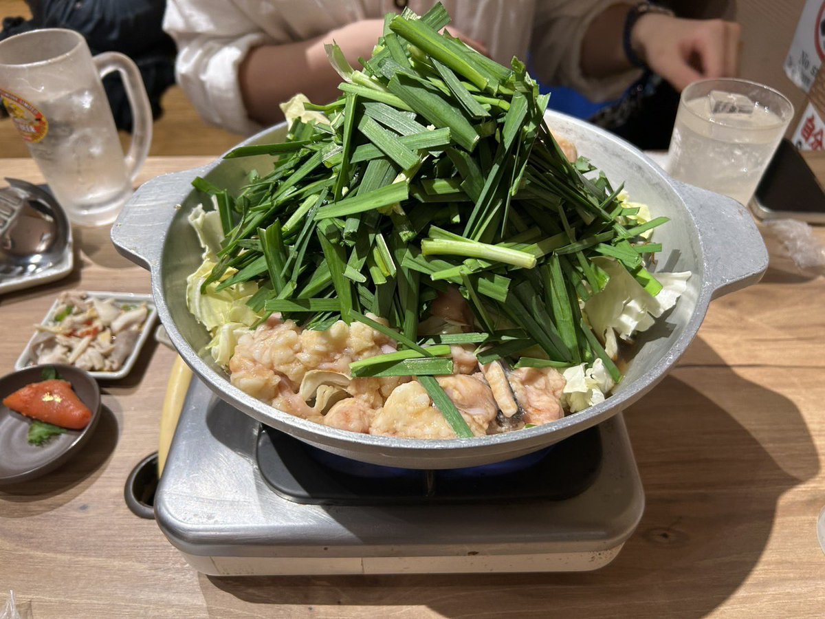 よむ tweet media