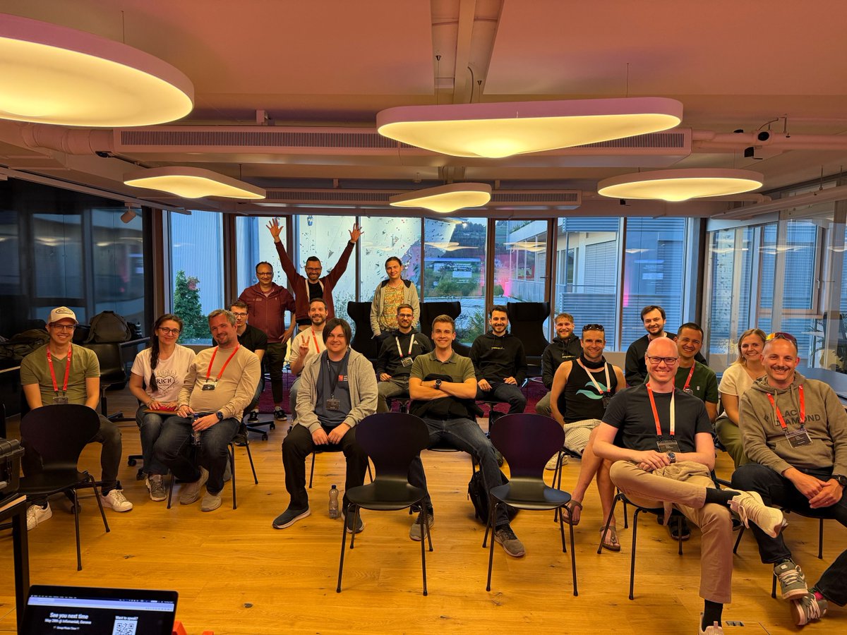 Swiss Laravel Association tweet media