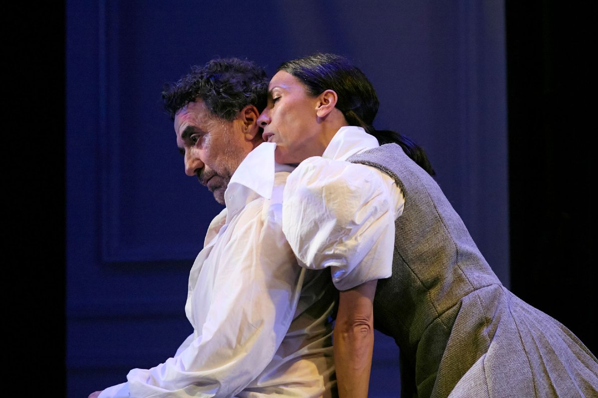 TEATROCLASICO's tweet image. 🎭  #LaVengadoraDeLasMujeres, de Lope, se estrena el 14 May en el #Clasico. Coproducción con @teatrodeltemple.

🤺 Laura alza la espada para luchar por algo más que la victoria: reivindicar el valor de las mujeres en un mundo que las desafía.

🎟️ Entradas: f.mtr.cool/xmvgfqizcx