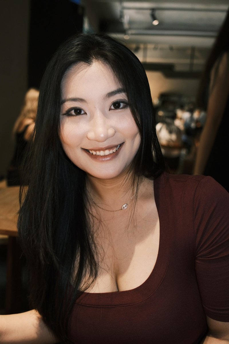 我的招牌笑容好看嗎？