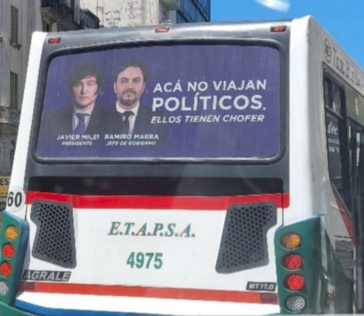 alcesarloqueesdelcesar tweet media