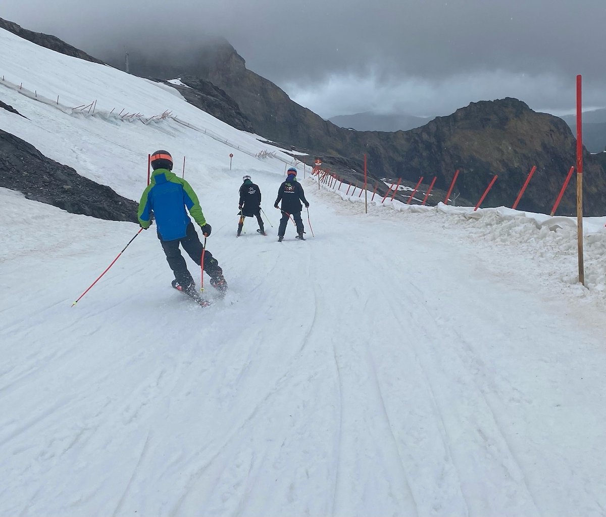 PlanetSKI Snow News tweet media